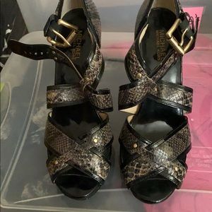 Michael kors heels snake prints